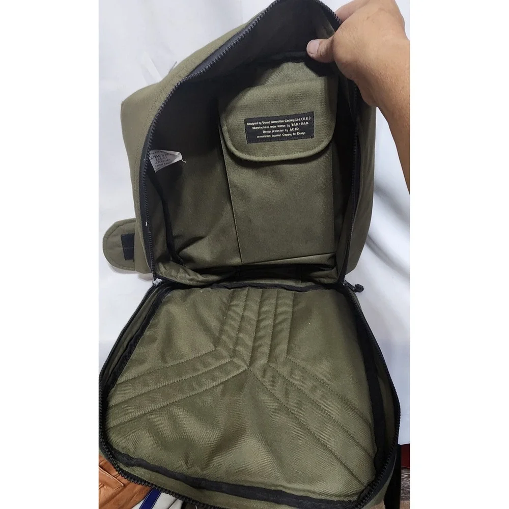 Vintage Yak Pak x Vexed Generation Crossbody Sling Bag Olive Green zipper damage